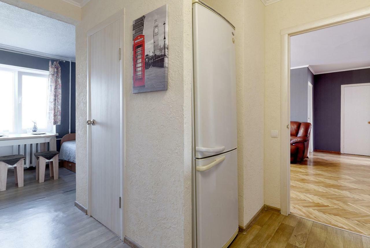 L3-82 Main Street- Modern New Three 3 Separate 3Bedrooms 100 M2 - Central Location, Metro Palace Of Sports - Gulliver Mall, Arena City Kiew Exterior foto
