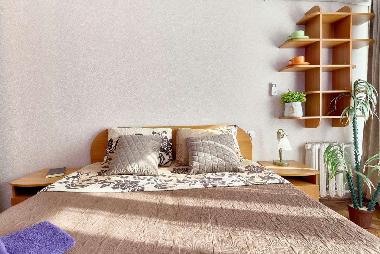 L3-82 Main Street- Modern New Three 3 Separate 3Bedrooms 100 M2 - Central Location, Metro Palace Of Sports - Gulliver Mall, Arena City Kiew Exterior foto